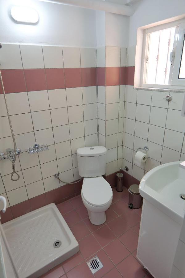 Kosta Apartments Sarandë Buitenkant foto