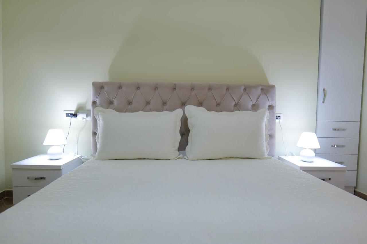 Kosta Apartments Sarandë Buitenkant foto