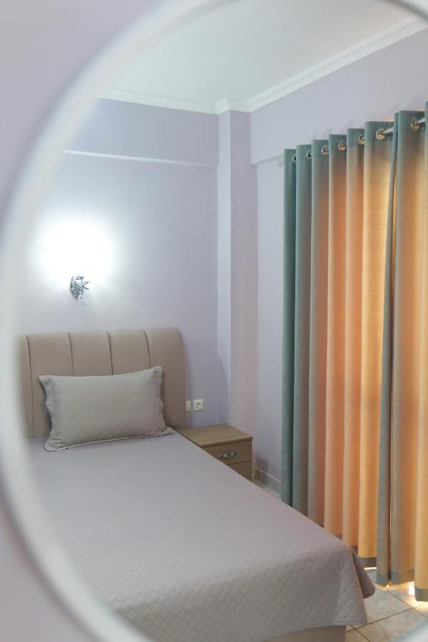 Kosta Apartments Sarandë Buitenkant foto